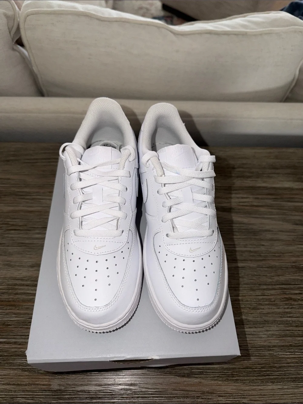 Nike Air Force 1 Low LE NWT SZ 3 WHITE